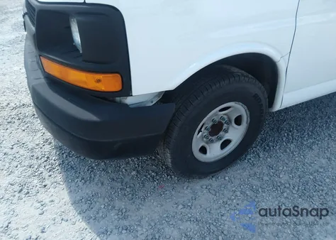 2015 Chevrolet Express 2500 Work Van from USA, damaged, VIN 1GCWGFCF2F1161512